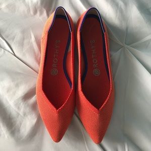 Rothy’s “The Point” in Persimmon